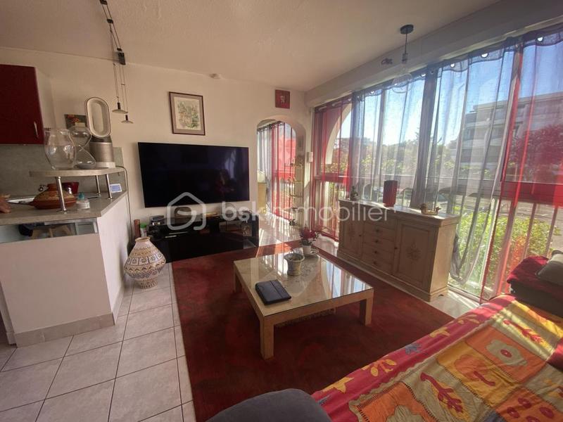 Studio - 38 m² - 2 pièces