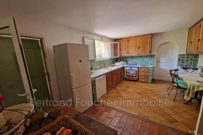 Maison - 279 m² - 14 pièces