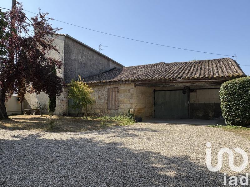 Maison - 220 m² - 7 pièces