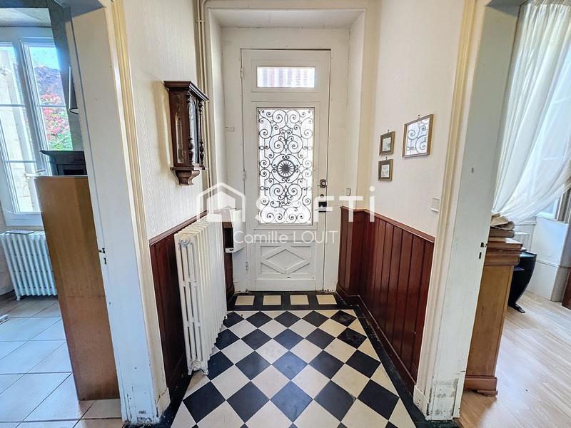 Maison - 200 m² - 8 pièces