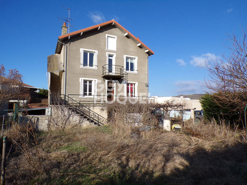 Maison - 165 m² - 6 pièces