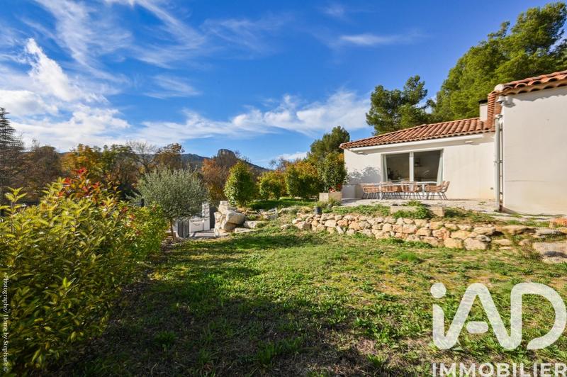 Maison - 109 m² - 6 pièces