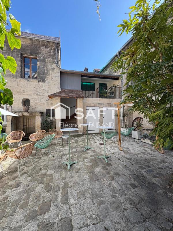 Local commercial - 250 m² - 5 pièces