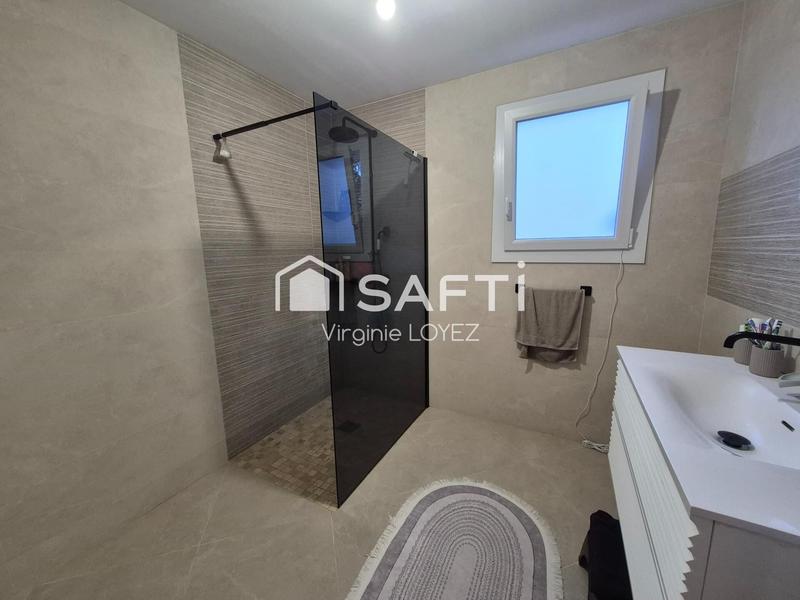 Maison - 137 m² - 6 pièces