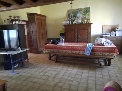 Maison - 202 m² - 8 pièces