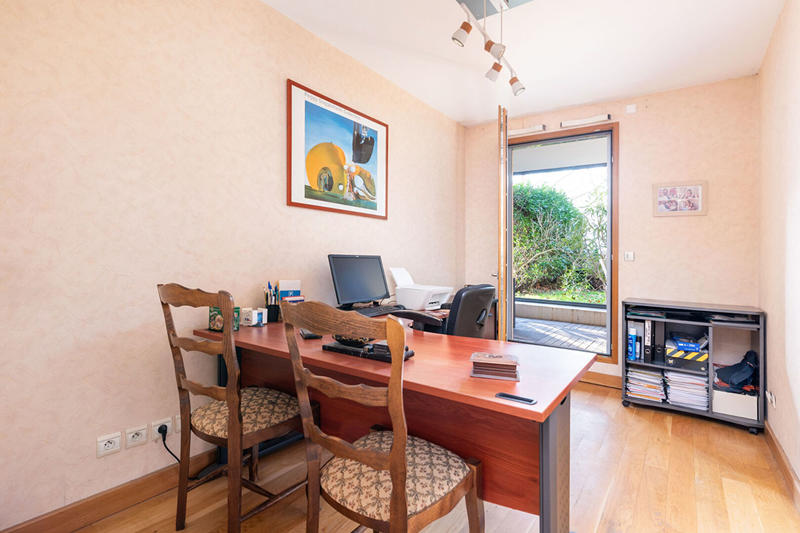 Appartement - 102 m² - 4 pièces