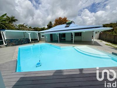 Maison - 180 m² - 5 pièces