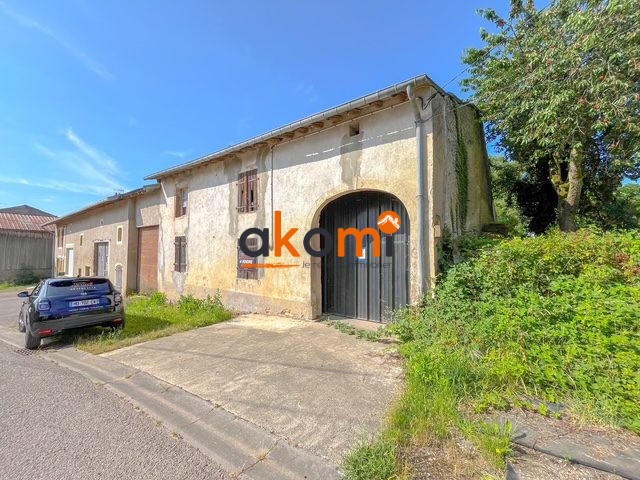 Maison - 200 m² - 2 pièces