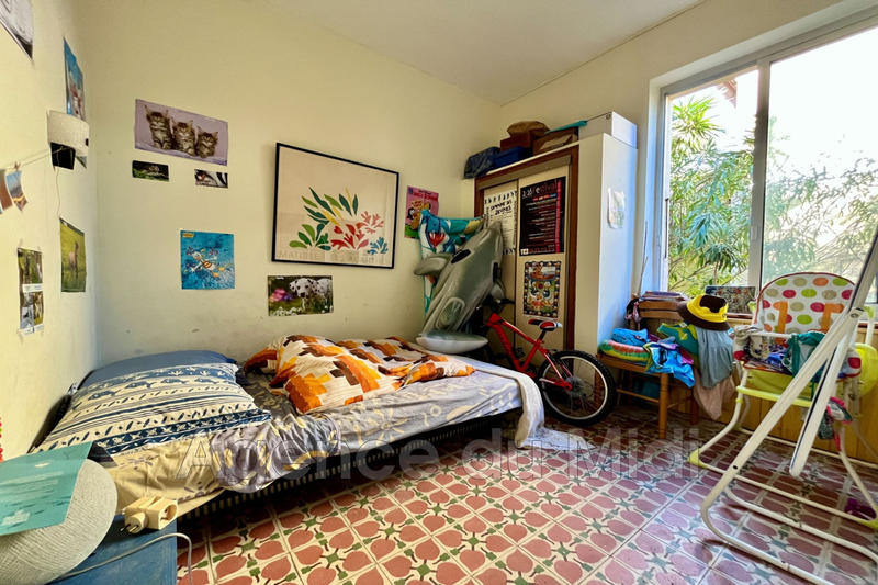 Appartement - 25 m² - 3 pièces