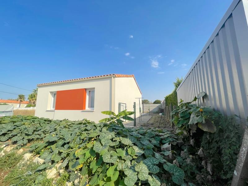 Maison - 99 m² - 5 pièces