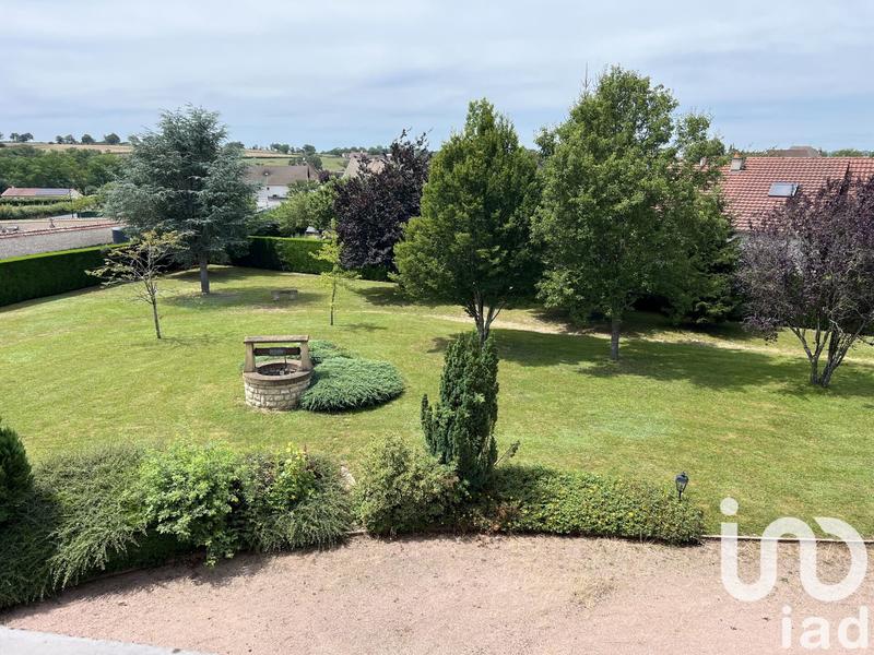 Maison - 252 m² - 7 pièces