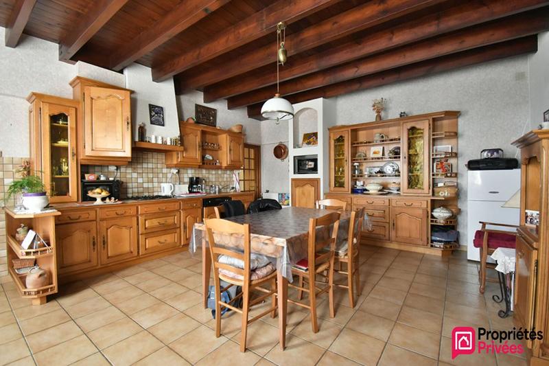 Maison - 153 m² - 7 pièces