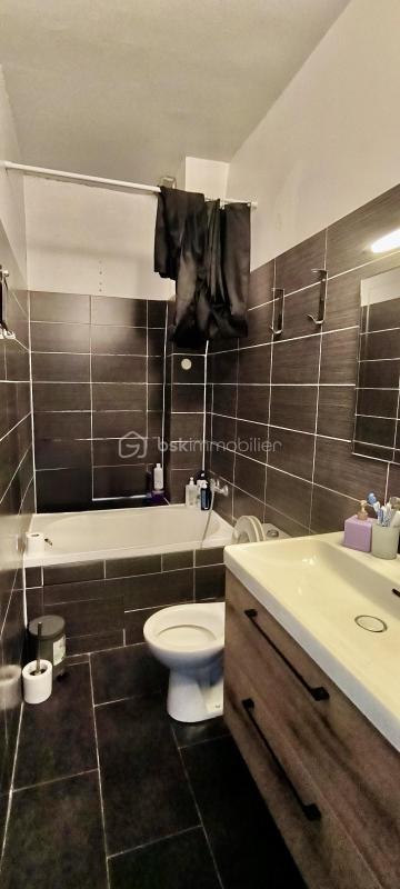 Appartement - 43 m² - 3 pièces