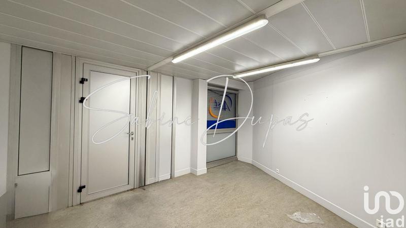 Bureau - 341 m² - 3 pièces