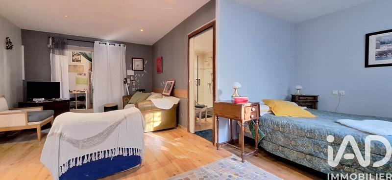 Maison de ville - 218 m² - 7 pièces