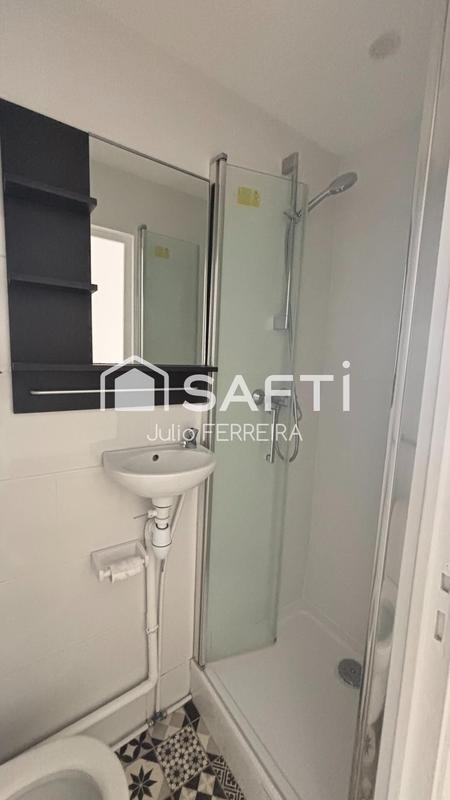 Local commercial - 23 m² - 1 pièce