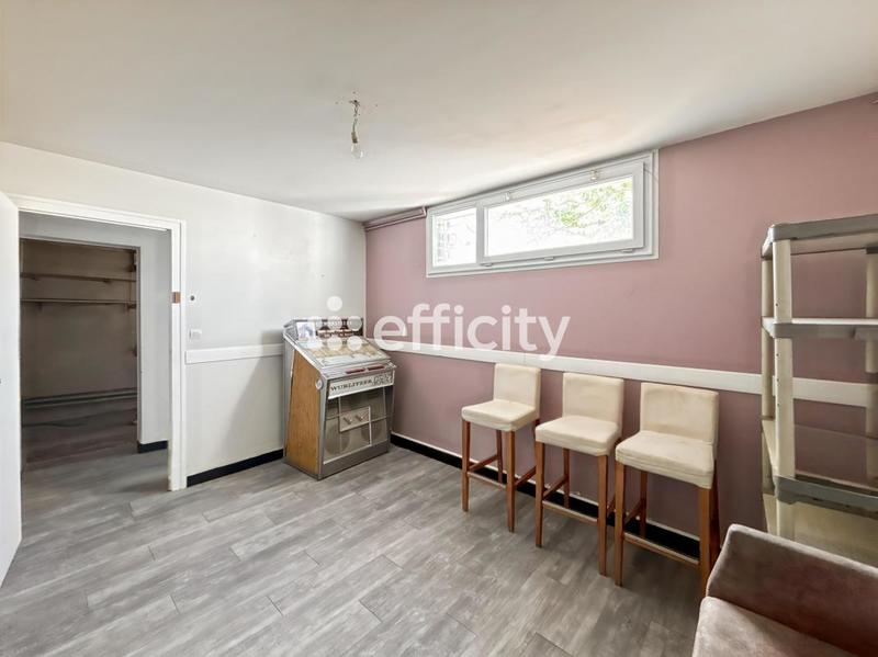 Maison - 145 m² - 6 pièces