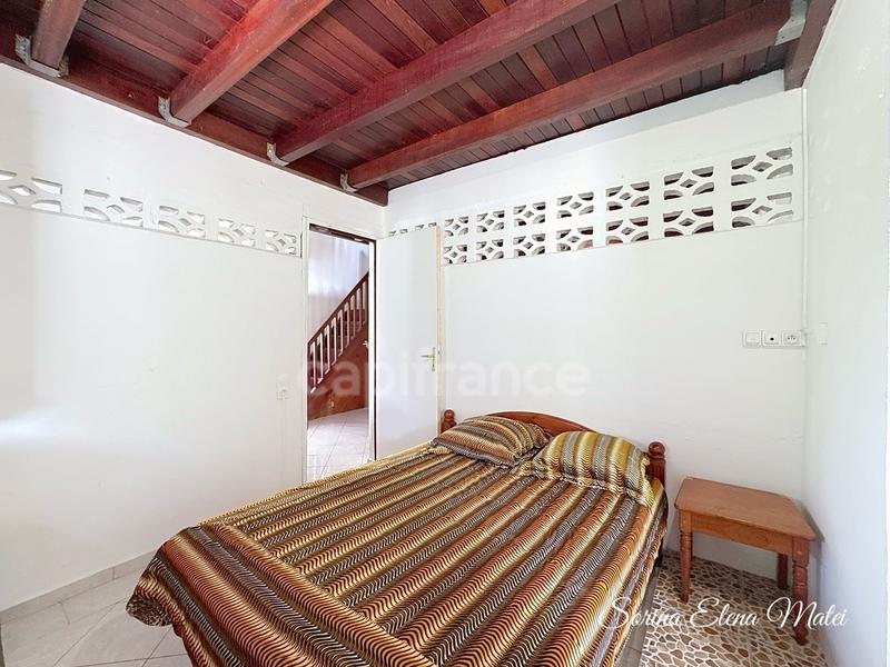 Maison - 150 m² - 9 pièces