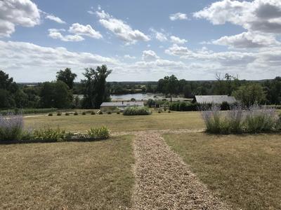 Maison - 706 m² - 16 pièces