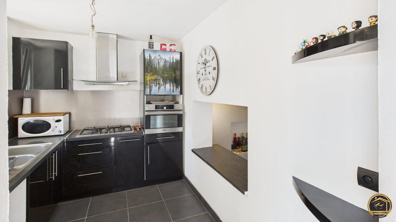 Maison ancienne - 286 m² - 10 pièces