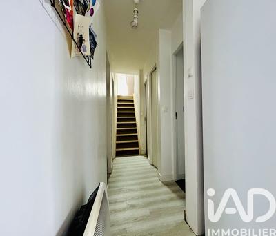 Maison - 85 m² - 6 pièces