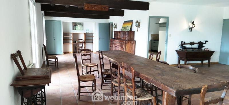 Maison - 136 m² - 4 pièces