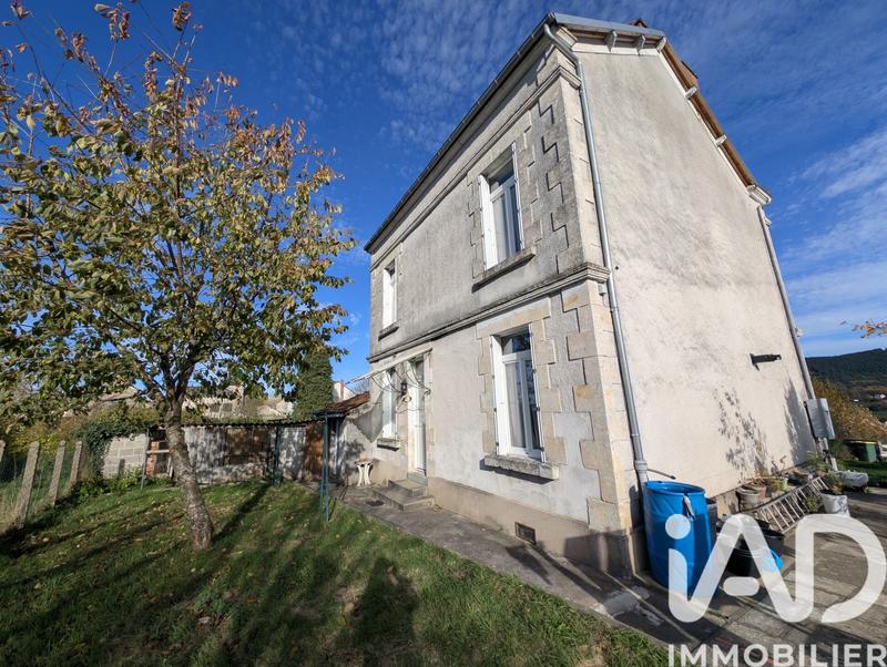 Maison - 95 m² - 4 pièces
