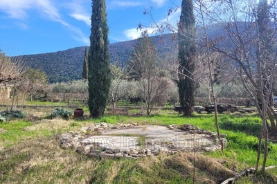 Terrain constructible - 1 308 m²