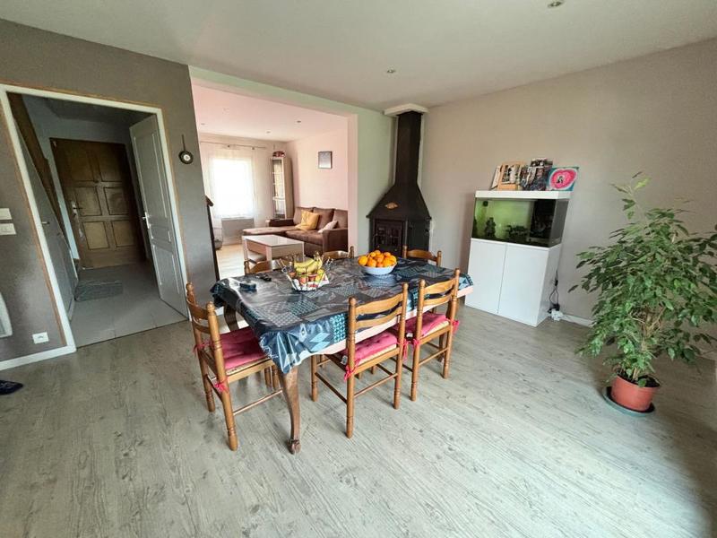 Maison - 122 m² - 5 pièces