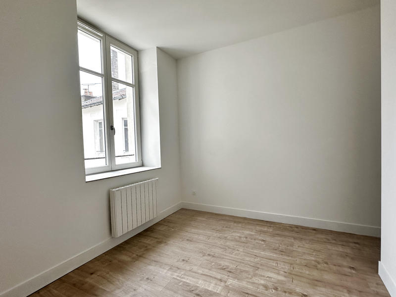 Appartement - 97 m² - 3 pièces