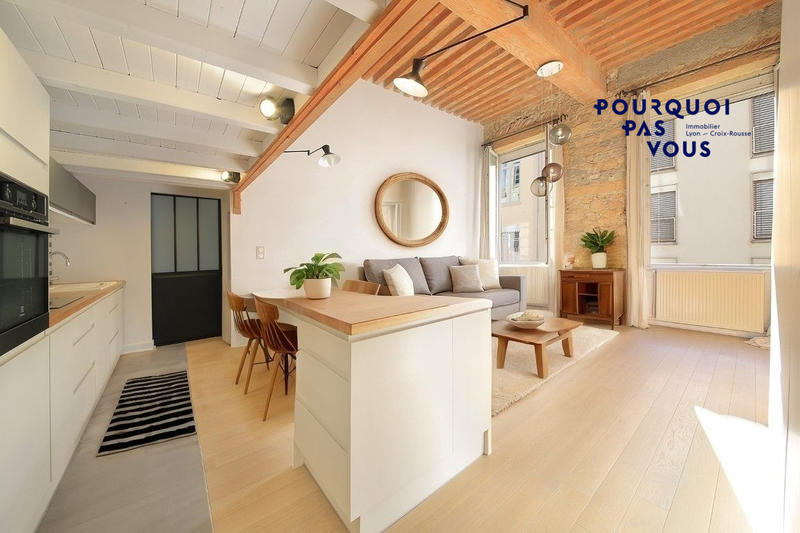 Appartement - 81 m² - 3 pièces