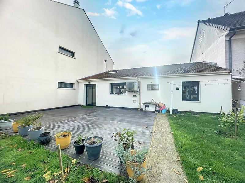 Maison - 74 m² - 4 pièces