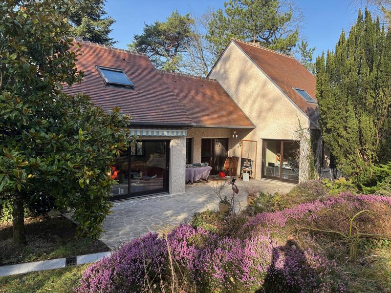 Maison traditionnelle - 191 m² - 8 pièces