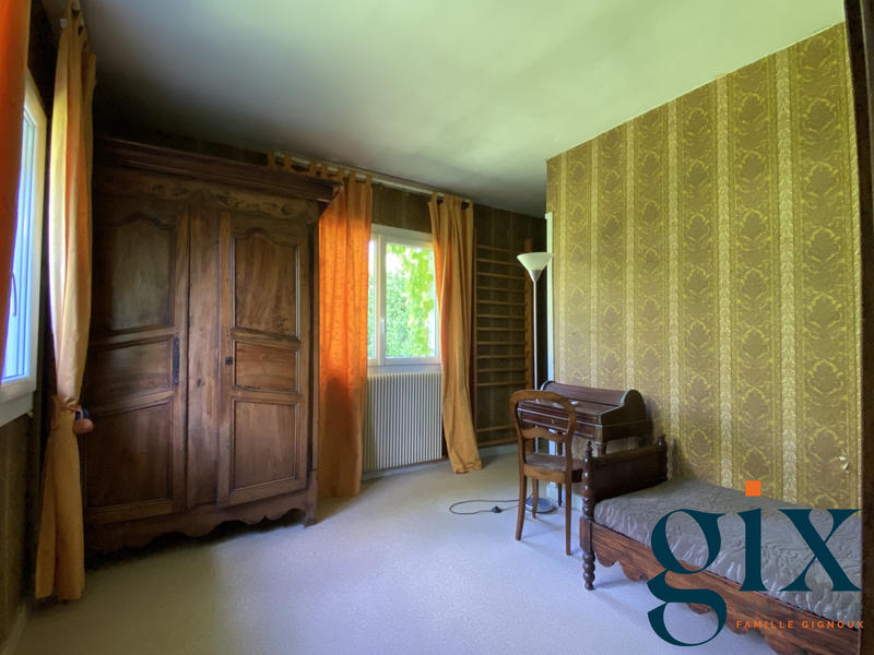 Maison - 162 m² - 9 pièces