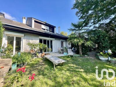 Maison - 129 m² - 7 pièces