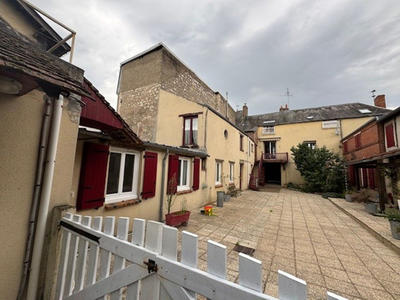 Immeuble - 298 m² - 10 pièces