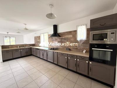 Villa - 125 m² - 5 pièces