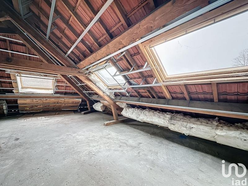 Local commercial - 1 700 m²