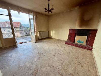 Appartement - 80 m² - 3 pièces