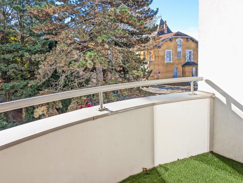 Appartement - 129 m² - 5 pièces