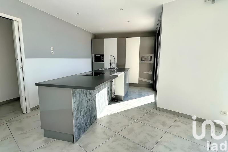 Maison - 184 m² - 7 pièces