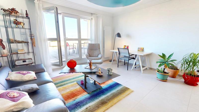 Penthouse - 87 m² - 3 pièces