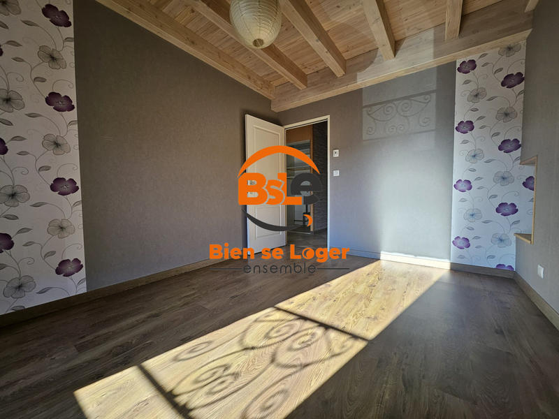 Appartement - 92 m² - 4 pièces