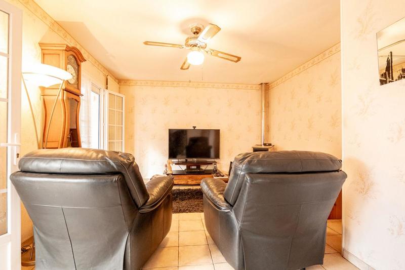 Maison - 96 m² - 3 pièces