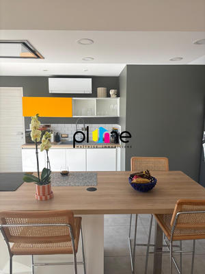 Maison contemporaine - 144 m² - 5 pièces