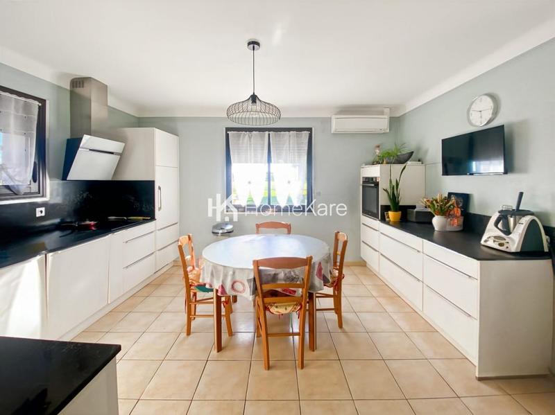 Propriété - 150 m² - 5 pièces