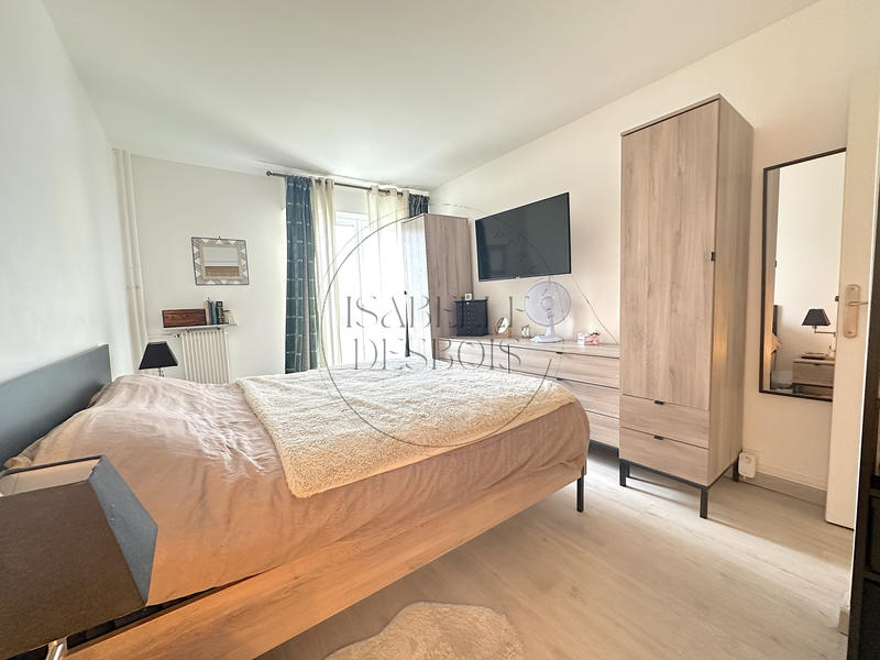 Appartement - 105 m² - 5 pièces