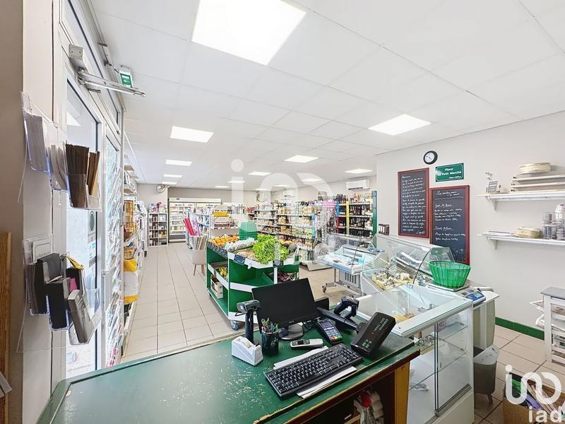 Local commercial - 104 m²