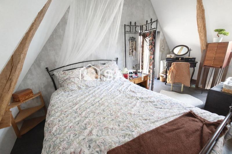 Maison - 90 m² - 3 pièces