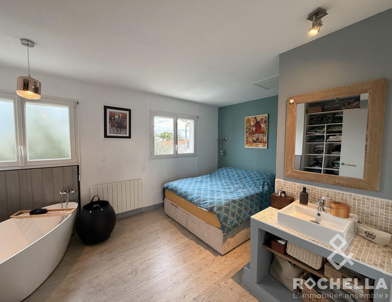 Maison - 196 m² - 6 pièces